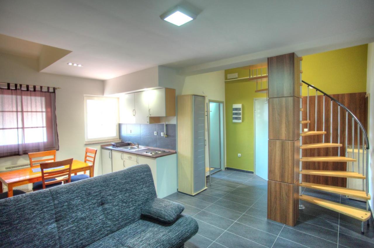Bokun Apartments II Sisak Exterior photo