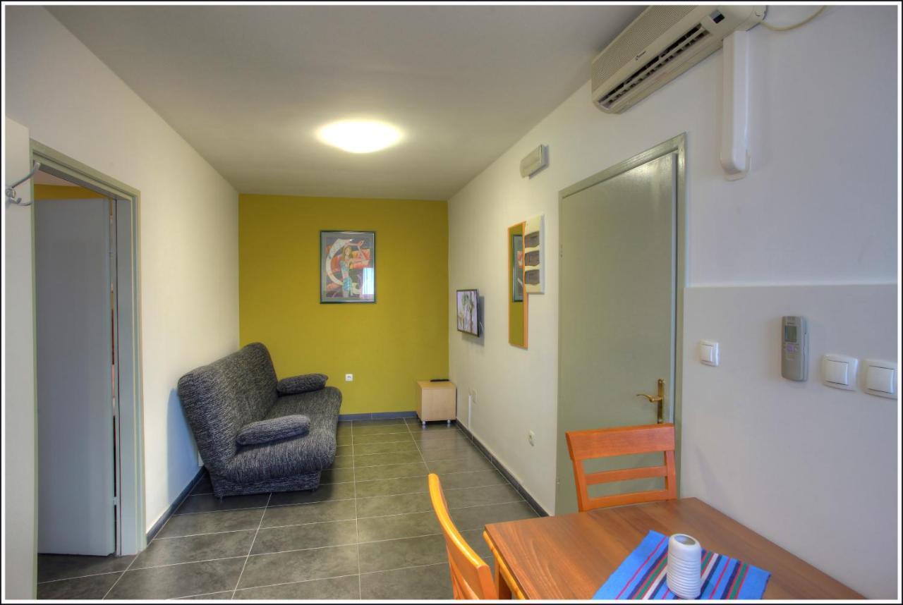 Bokun Apartments II Sisak Exterior photo